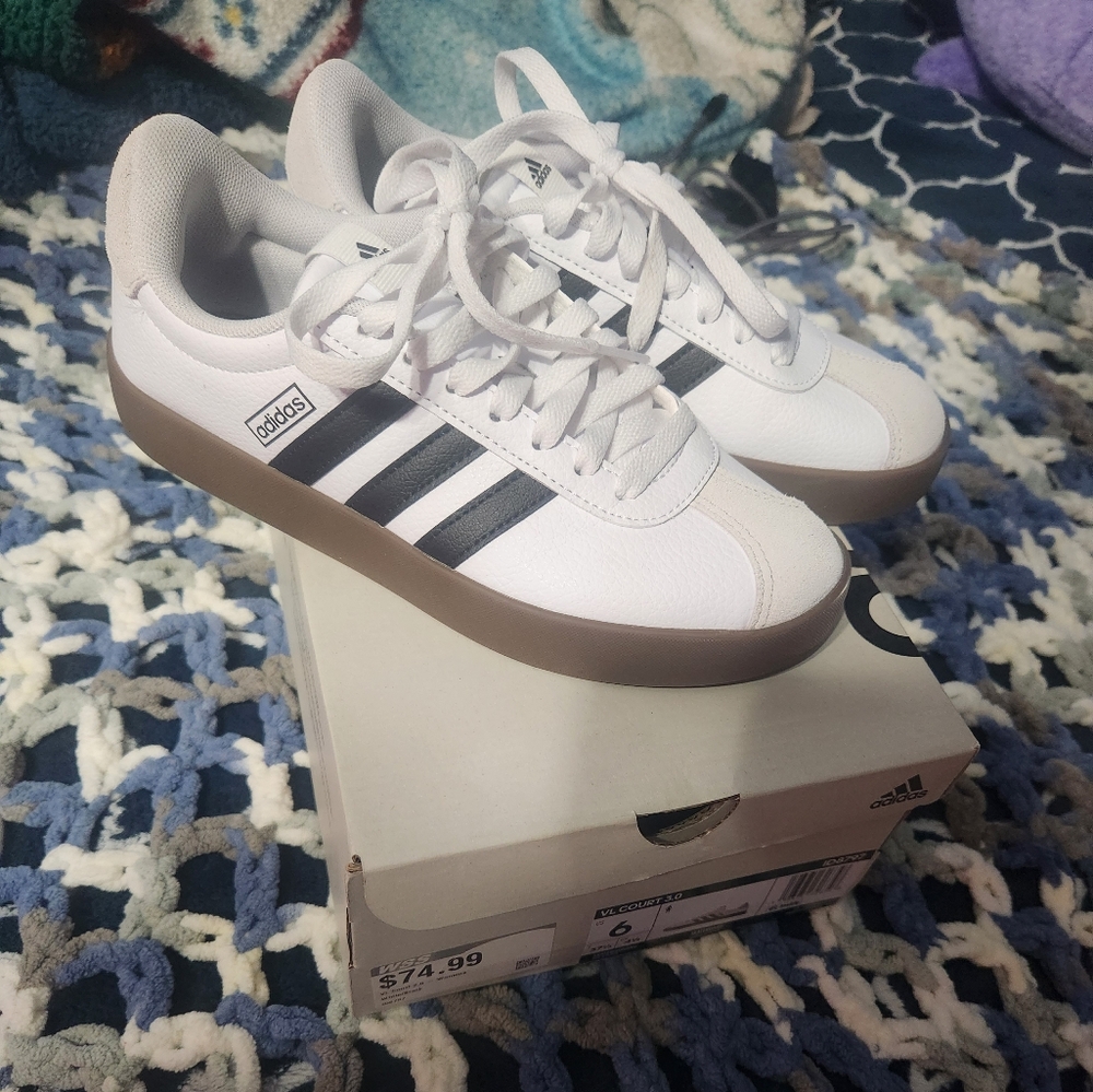 Adidas VL Court 3.0